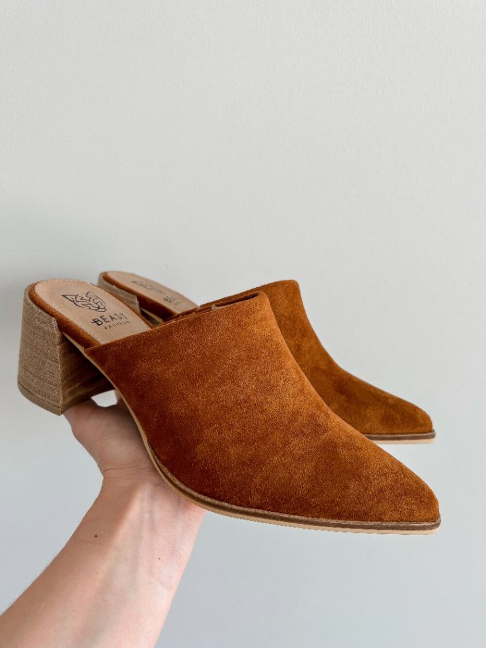 Camel Mules